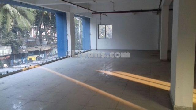 Unfurnished Commercial Showroom Ground Floor At Park Street Prime Location for Rent at Park Street, Kolkata