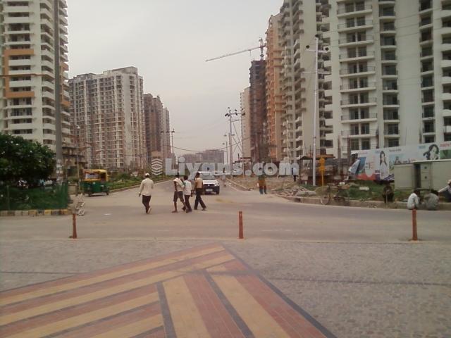 Paramount Symphony for Sale at NEAR ABES ENGINEERING COLLEGE , Ghaziabad